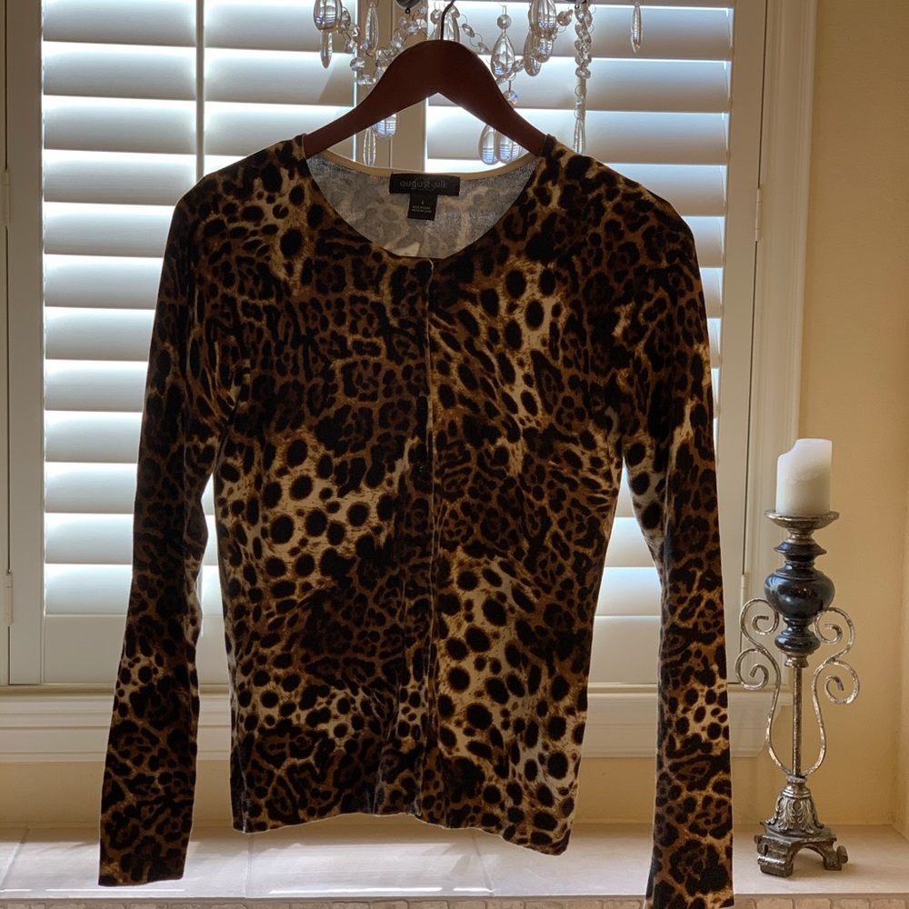 20% OFF BUNDLES! Cardigan sweater